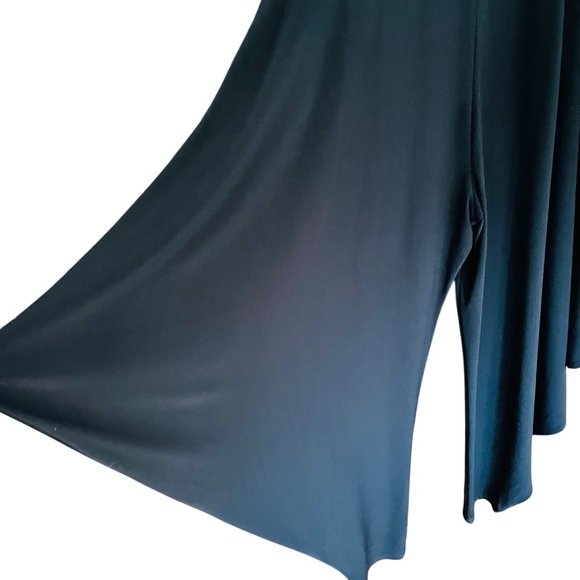 Frank Lyman - Black Knit Jumpsuit 176080 size 12. - Picture 14 of 14